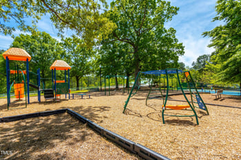 105 Cedar Twig Ct, Apex, NC 27502