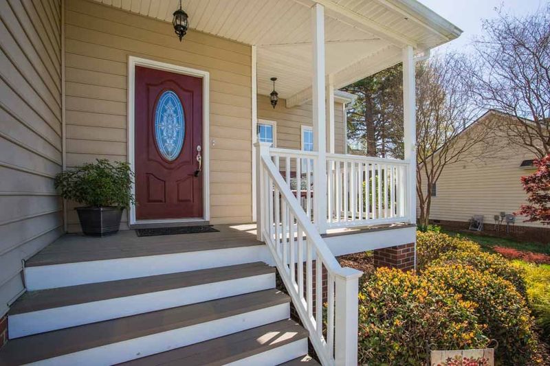 105 Chapel View Ln, Apex, NC 27502