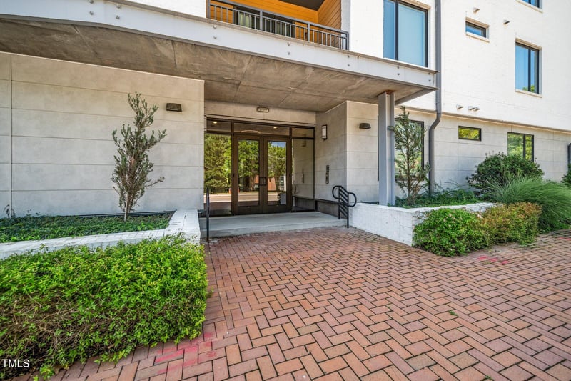 105 Chatham Walk Ln #304, Cary, NC 27511