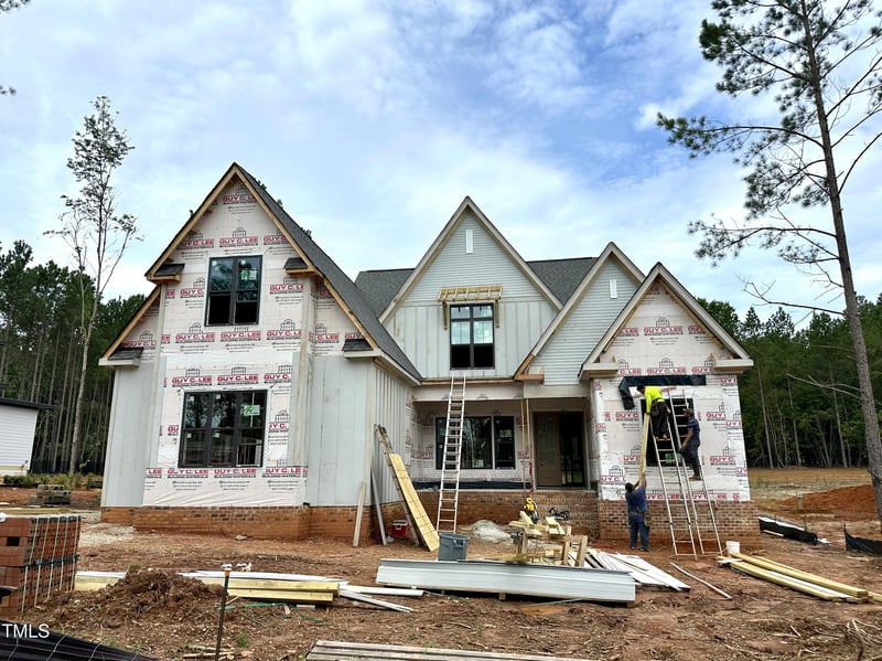 105 Cherry Bark Dr, Youngsville, NC 27596