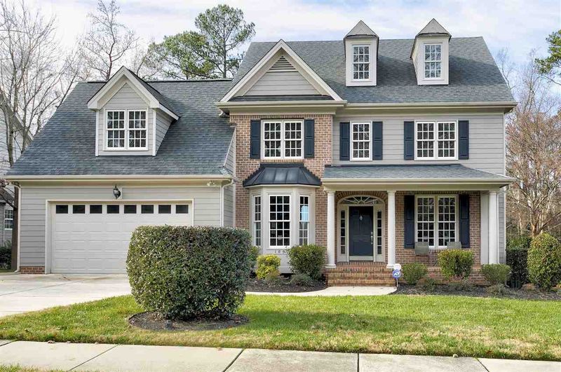 105 Chesterfield Dr, Cary, NC 27513