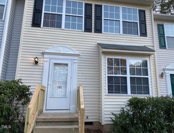 105 Climbing Ivy Ct, Cary, NC 27511