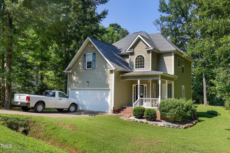 105 Cornerstone Dr, Franklinton, NC 27525
