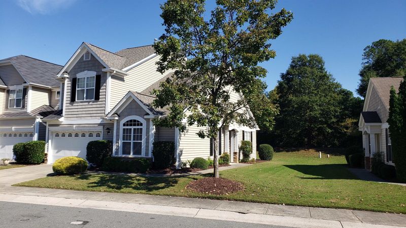 105 Courthouse Dr, Morrisville, NC 27560