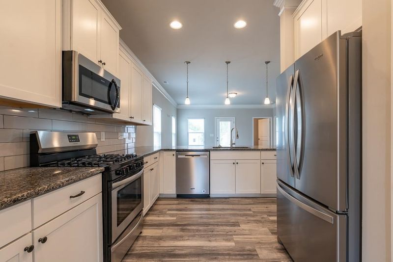 105 Covington Chase Ct, Garner, NC 27529