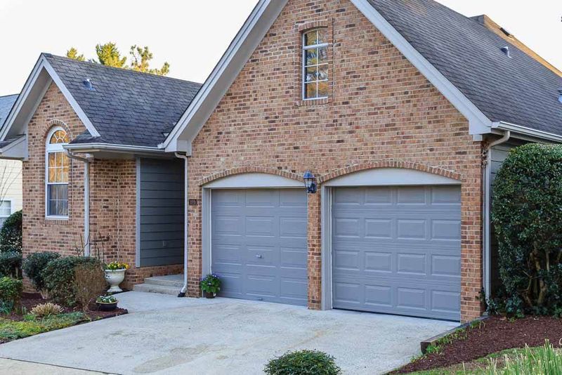 105 Covington Dr, Chapel Hill, NC 27514