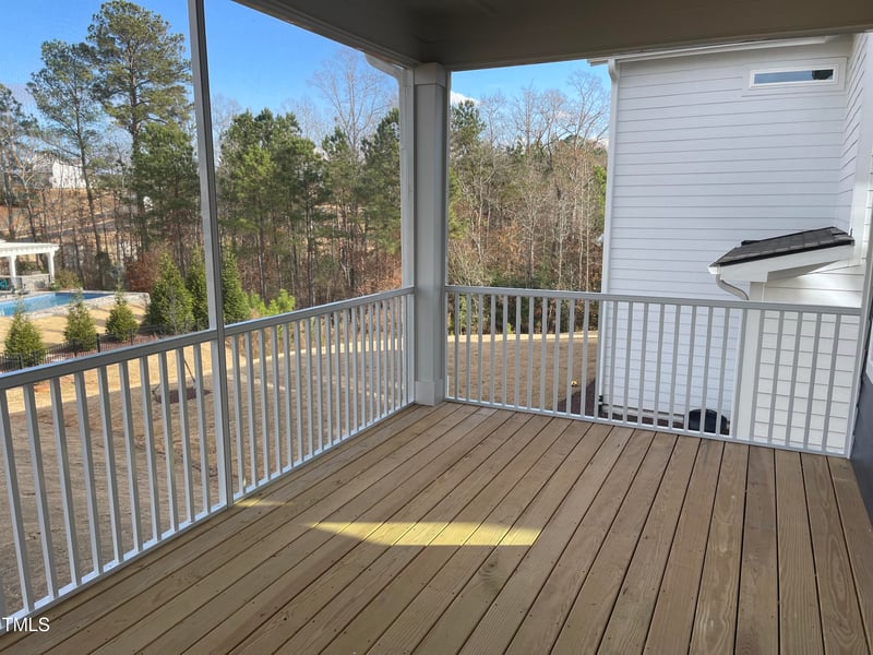 105 Crested Coral Dr, Holly Springs, NC 27540