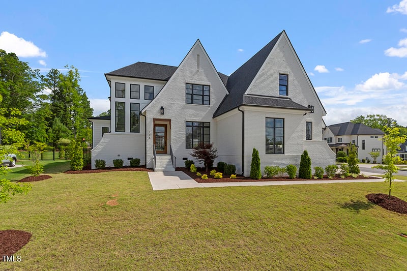 105 Crimson Ct, Apex, NC 27523