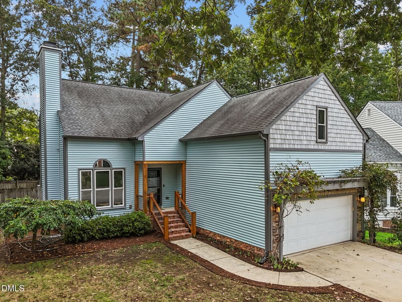 105 Croatan Cir, Cary, NC 27513
