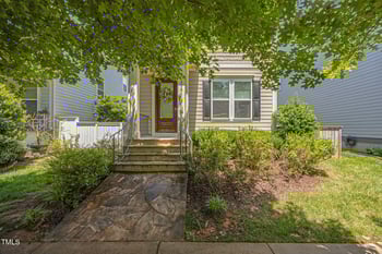 105 Della St, Chapel Hill, NC 27516