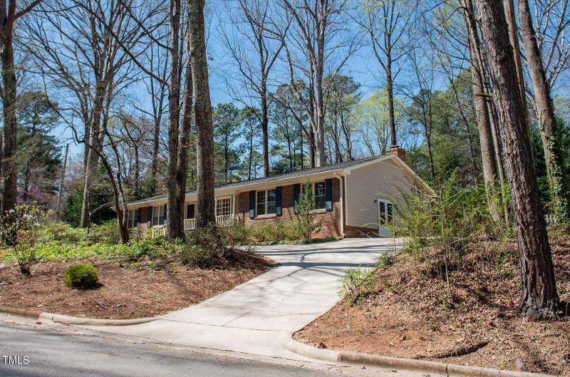 105 Dogwood Ln, Wake Forest, NC 27587