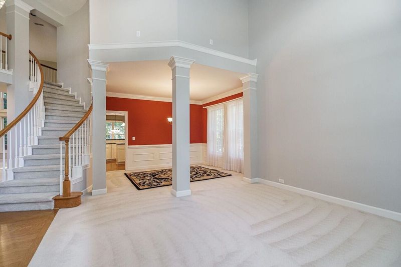 105 Dometh Ct, Cary, NC 27519