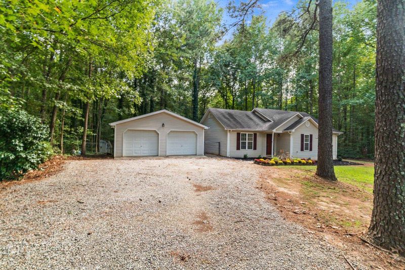 105 Dover Cir, Selma, NC 27576