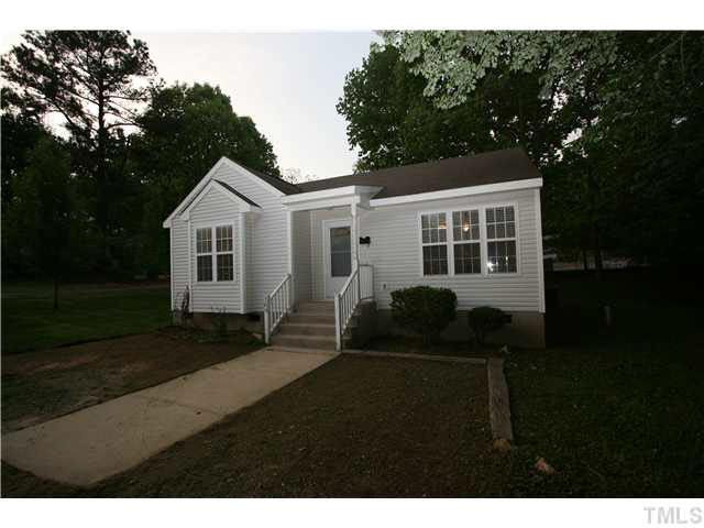105 Dunn St, Wake Forest, NC 27587