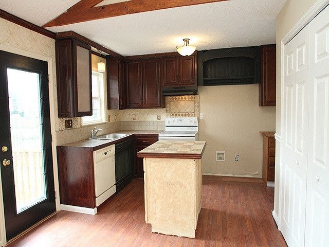 105 Dunnsbee Dr, Garner, NC 27929