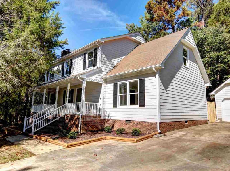 105 E Dynasty Dr, Cary, NC 27513