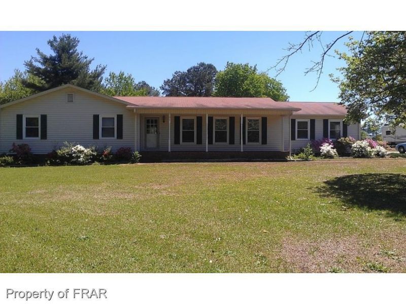 105 Edgewater, Sanford, NC 27505