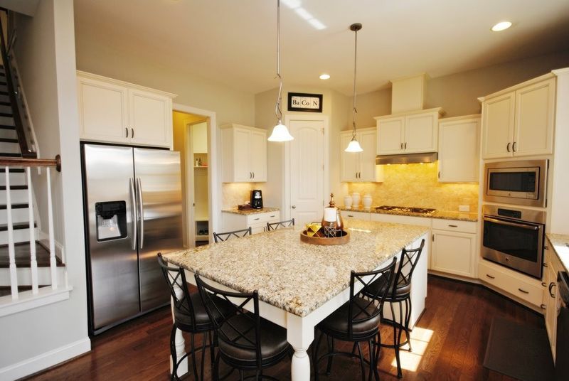 105 Elkton Green Ct, Cary, NC 27519