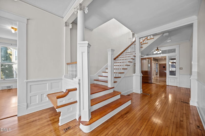 105 Elm St, Louisburg, NC 27549