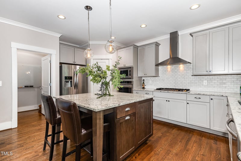 105 Everam Ct, Chapel Hill, NC 27516
