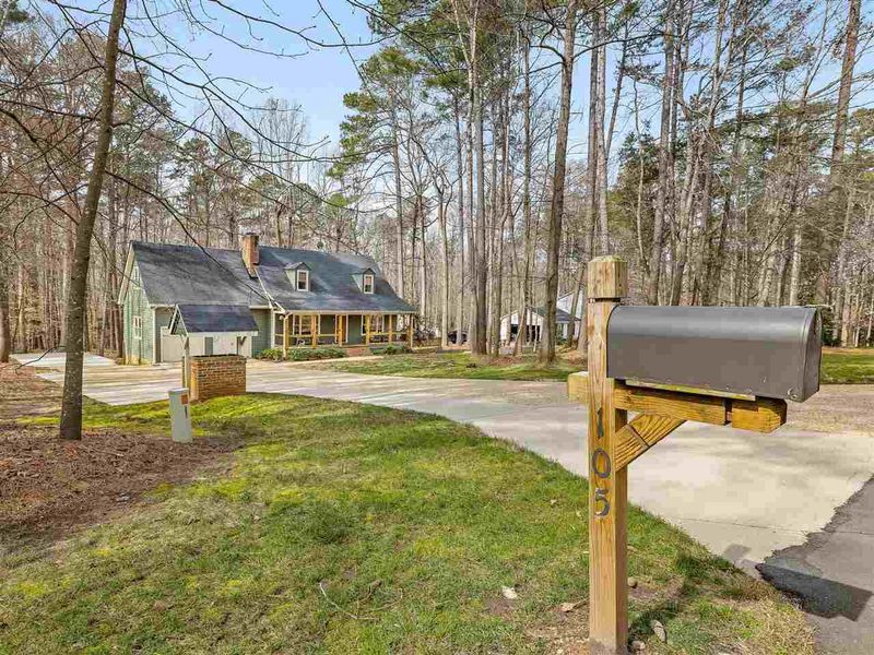 105 Fawn Dr, Wake Forest, NC 27587