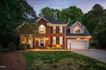 105 Fifemoor Ct, Cary, NC 27518