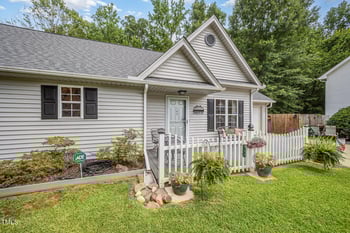 105 Fox Den Ct, Cary, NC 27513