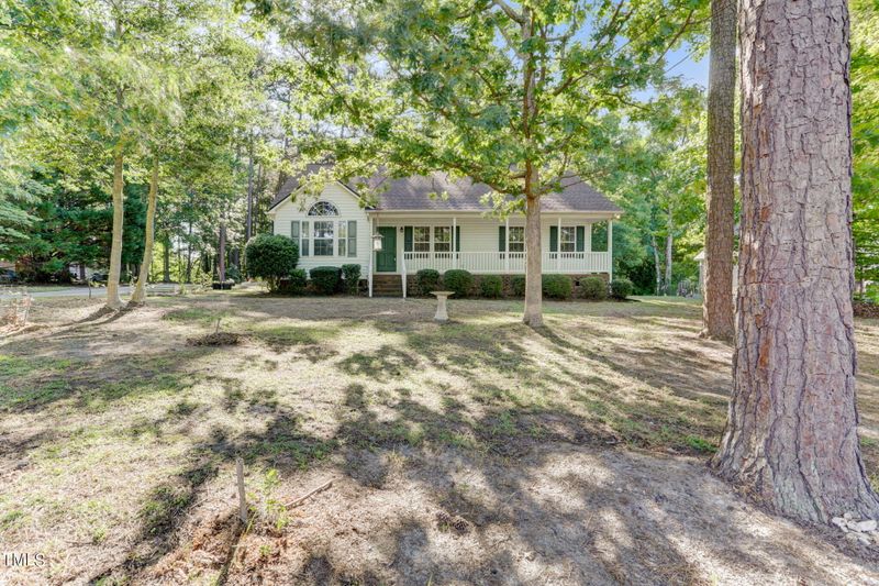 105 Foxglove Dr, Garner, NC 27529