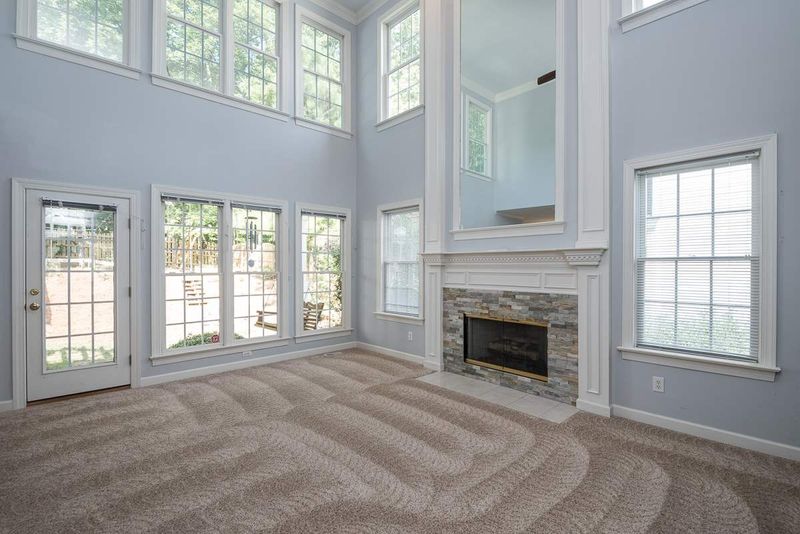 105 Glenmore Rd, Cary, NC 27519