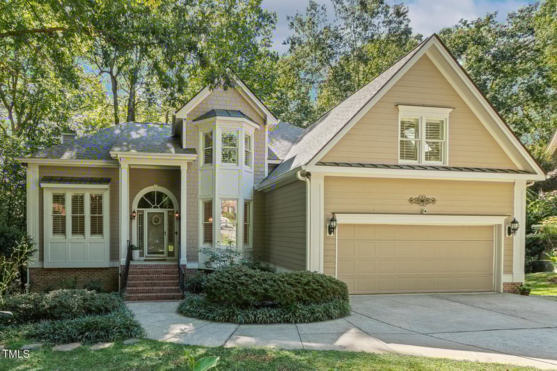 105 Gorge Ct, Cary, NC 27518