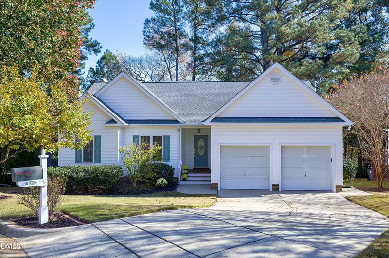 105 Grassy Ridge Ct, Apex, NC 27502