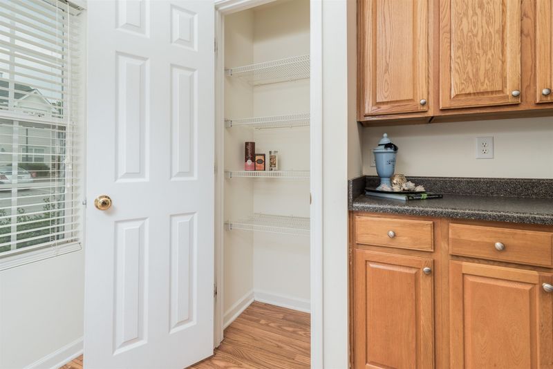 105 Graystar Rd, Apex, NC 27502