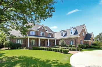 105 Great Oaks Dr, Fayetteville, NC 28303