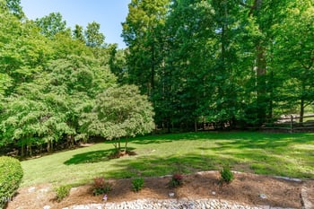 105 Greenbriar Ct, Chapel Hill, NC 27516