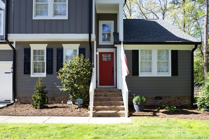 105 Guldahl Ct, Morrisville, NC 27560