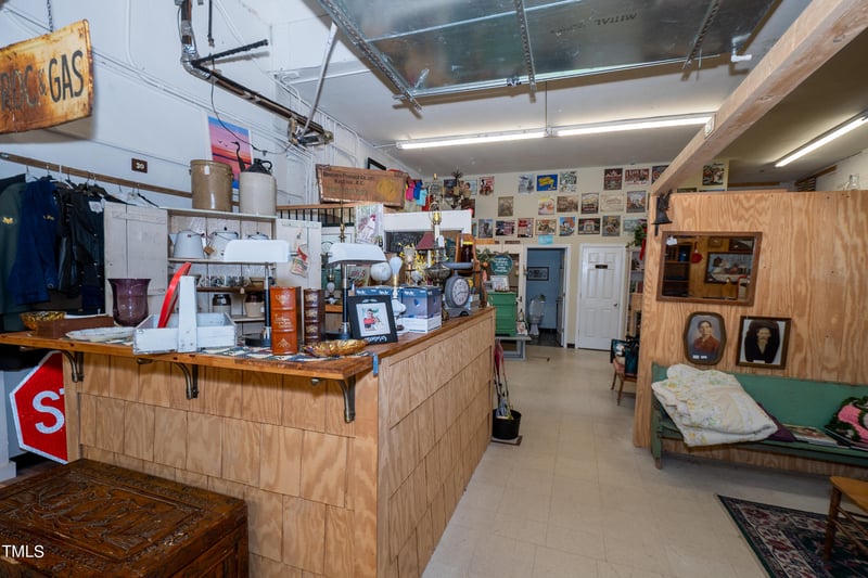 105 E H St, Erwin, NC 28339
