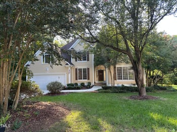 105 Headlands Ln, Cary, NC 27518