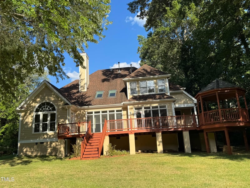 105 Headlands Ln, Cary, NC 27518