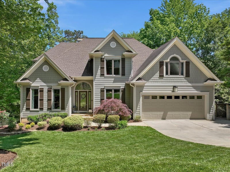 105 Highlands Lake Dr, Cary, NC 27518