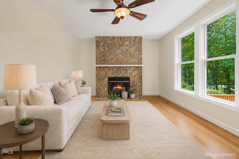 105 Highview Dr, Youngsville, NC 27596