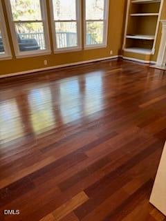 105 Holmhurst Ct, Cary, NC 27519