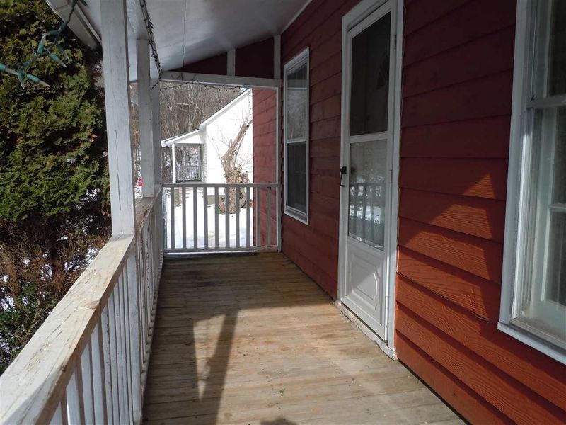 105 Holt St, Hillsborough, NC 27278