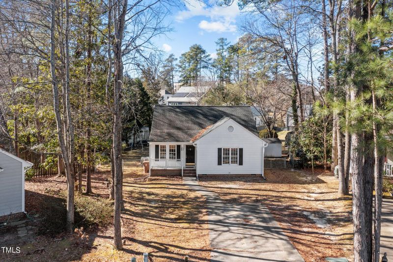 105 Hunter Park Ct, Cary, NC 27511