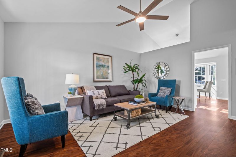 105 Hunter Park Ct, Cary, NC 27511