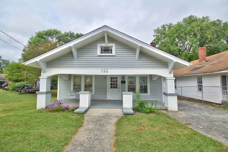 105 N Hyde Park Dr, Durham, NC 27703