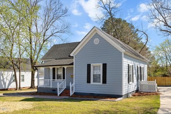 105 I St, Erwin, NC 28339