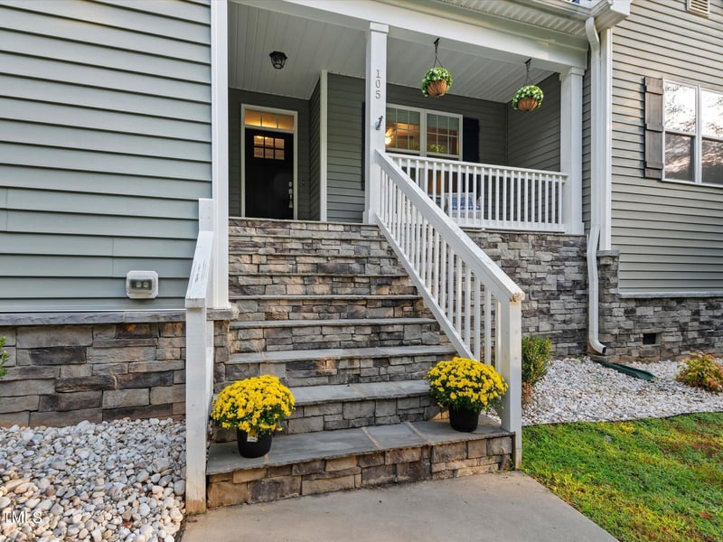 105 Iriquois Dr, Louisburg, NC 27549