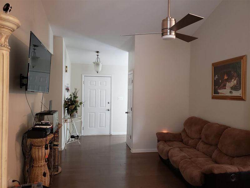 105 Iron Kettle Ct, Knightdale, NC 27545