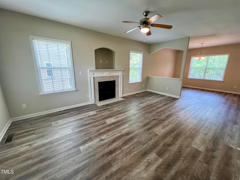 105 Jade Cir, Knightdale, NC 27545