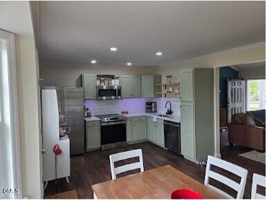 105 Jj Dr, Benson, NC 27504